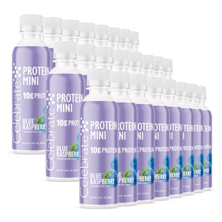 Πολλαπλά μπουκάλια του Celebrate Protein Mini με γεύση Blue Raspberry σε λευκό φόντο